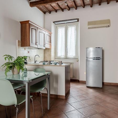 Lucca - Piazza Dell'Anfiteatro Central Apartment! 외부 사진
