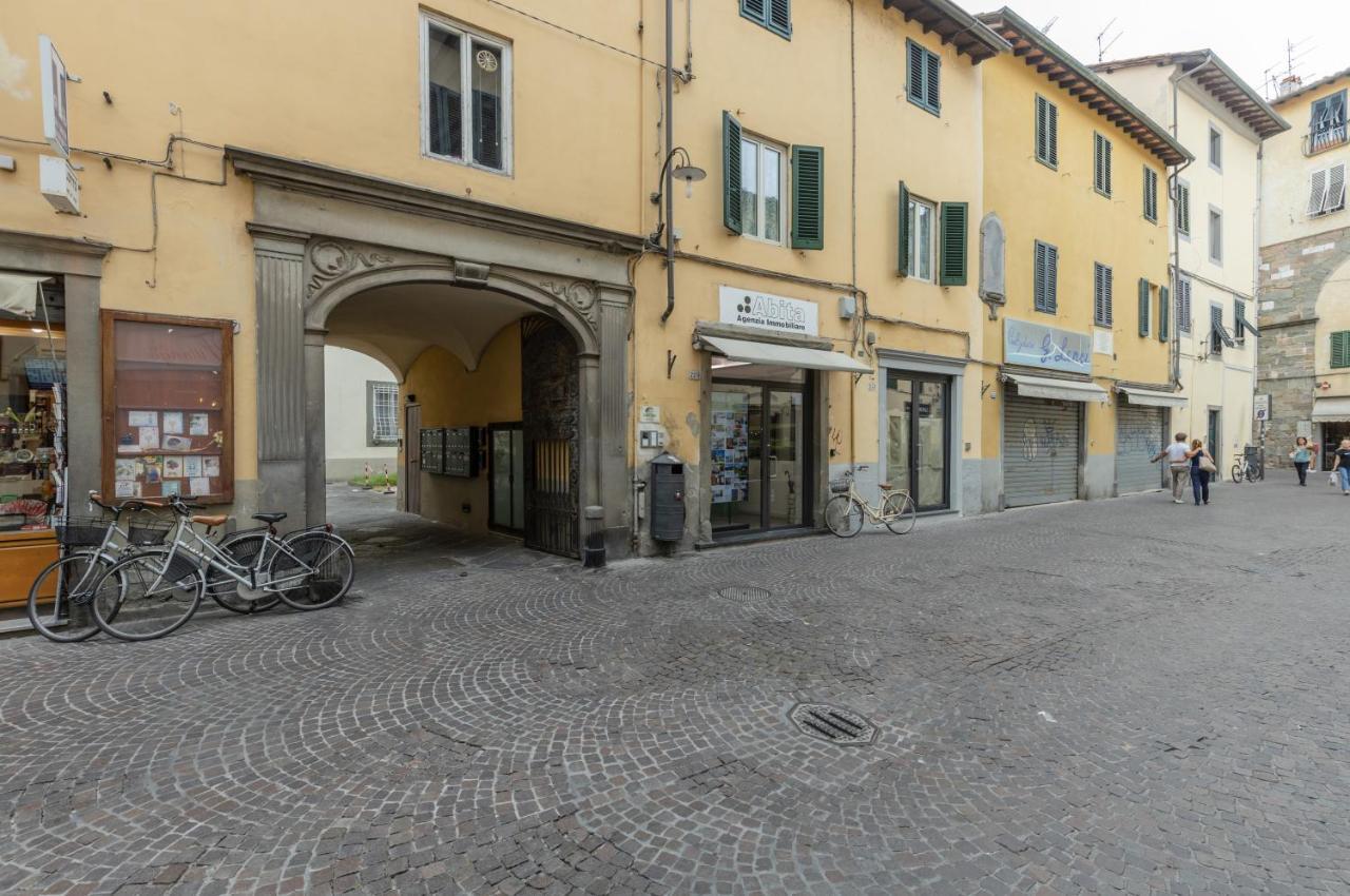 Lucca - Piazza Dell'Anfiteatro Central Apartment! 외부 사진