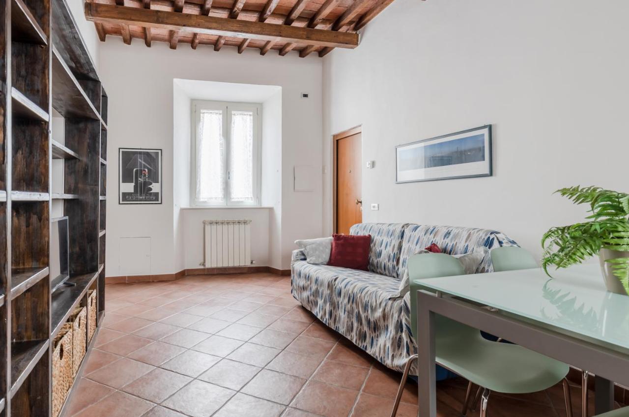 Lucca - Piazza Dell'Anfiteatro Central Apartment! 외부 사진